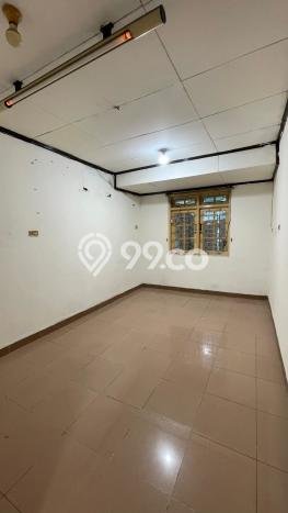 Rumah sewa siap huni 4 KT di Muara Karang, Jakarta Utara Rumah sewa siap huni 4 KT di Muara Karang, Jakarta Utara