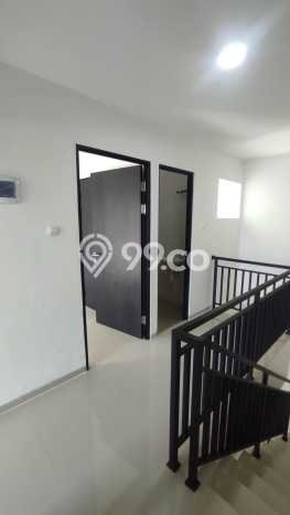 Rumah Strategis Modern Lb 63m2 di Sukolilo, Surabaya Rumah Strategis Modern Lb 63m2 di Sukolilo, Surabaya