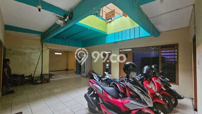 Rumah Kost untuk Dijual di Sukolilo dengan 22 KT, 9 KM, Luas 500m2 Rumah Kost untuk Dijual di Sukolilo dengan 22 KT, 9 KM, Luas 500m2