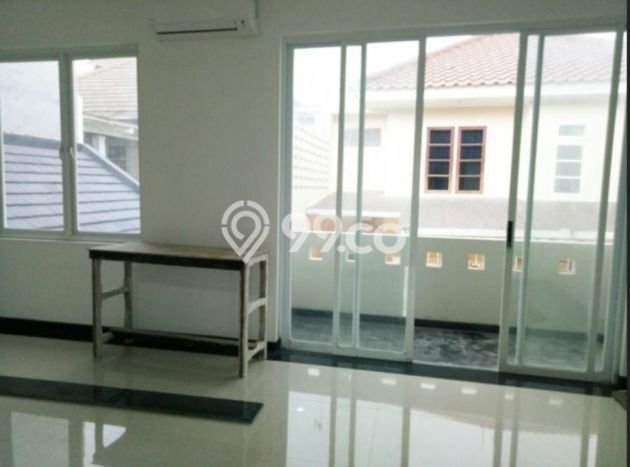 Hunian Elit LB 412m2 Siap Pakai Desain Elegan di Kota Wisata, Jakarta Timur Hunian Elit LB 412m2 Siap Pakai Desain Elegan di Kota Wisata, Jakarta Timur