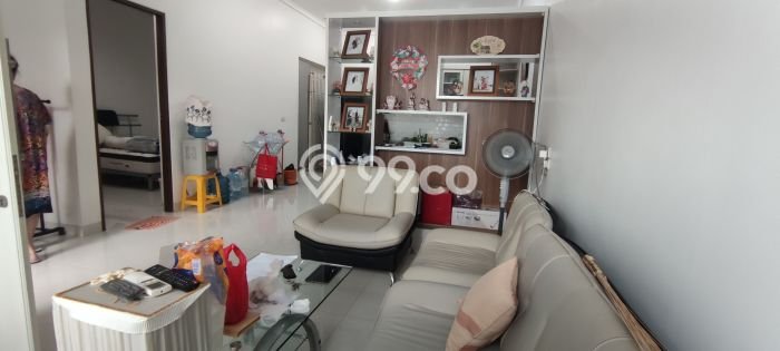 Jual Rumah Luas Elegan Dengan View Cantik di Cibubur, Jakarta Timur Jual Rumah Luas Elegan Dengan View Cantik di Cibubur, Jakarta Timur