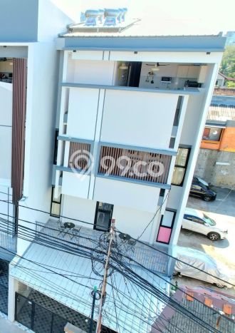 Rumah Mewah LB 600m2 Siap Pakai Desain Elegan di Tomang, Jakarta Barat Rumah Mewah LB 600m2 Siap Pakai Desain Elegan di Tomang, Jakarta Barat