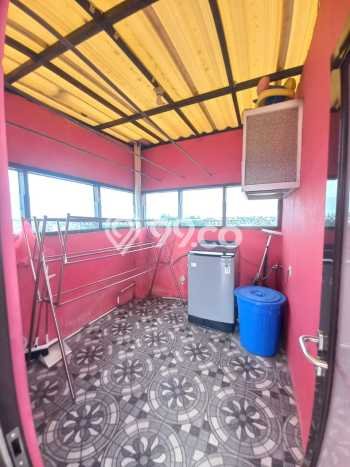 Unit Ruko Dijual di Jakarta Timur LT 102m2 & LB 306m2 Unit Ruko Dijual di Jakarta Timur LT 102m2 & LB 306m2