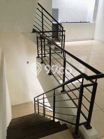 Ruko Dijual di Bekasi LT 57m2 & LB 170m2 Lokasi Terbaik! Ruko Dijual di Bekasi LT 57m2 & LB 170m2 Lokasi Terbaik!