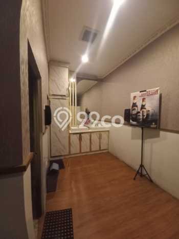 Unit Ruko Dijual di Jakarta Timur LT 102m2 & LB 306m2 Unit Ruko Dijual di Jakarta Timur LT 102m2 & LB 306m2