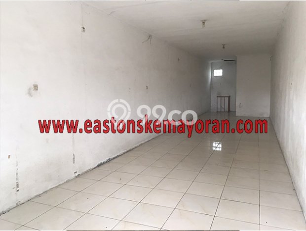 Ruko Komersial Dijual di Cakung Jakarta Timur LT 150m2 & LB 300m2 Ruko Komersial Dijual di Cakung Jakarta Timur LT 150m2 & LB 300m2