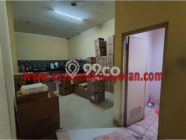 LOKASI STRATEGIS! Ruko Kawasan Makasar, Luas 616m², Kawasan Bisnis LOKASI STRATEGIS! Ruko Kawasan Makasar, Luas 616m², Kawasan Bisnis