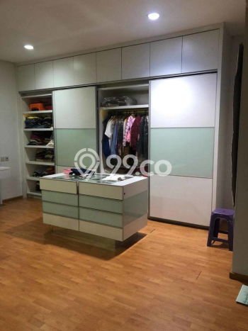 Rumah di Kembangan, Jakarta Barat, LT 136m2m² LB 240m2m² - JUAL CEPAT! Rumah di Kembangan, Jakarta Barat, LT 136m2m² LB 240m2m² - JUAL CEPAT!