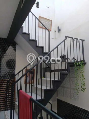 Dijual Rumah Mewah Megah Dengan View Eksklusif di Tomang, Jakarta Barat Dijual Rumah Mewah Megah Dengan View Eksklusif di Tomang, Jakarta Barat