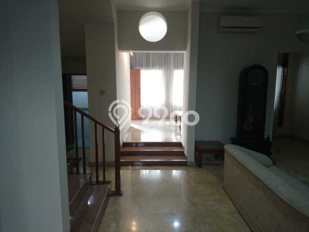Rumah Disewakan Jakarta Selatan LT 236m2 LB 275m2 Kawasan Pondok Indah Rumah Disewakan Jakarta Selatan LT 236m2 LB 275m2 Kawasan Pondok Indah