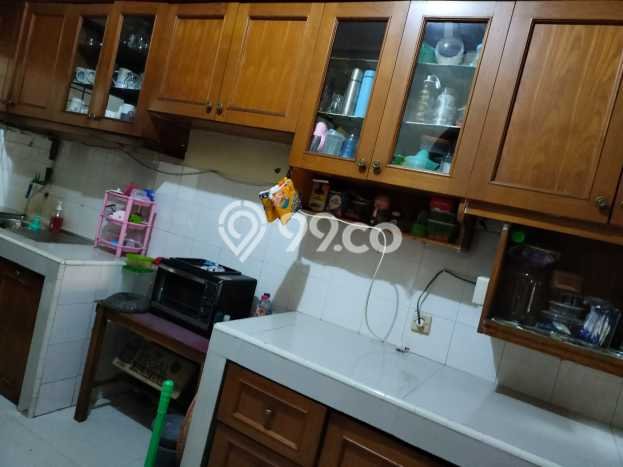 Rumah Modern Minimalis 6 Kamar Siap Huni di Karang Tengah Rumah Modern Minimalis 6 Kamar Siap Huni di Karang Tengah