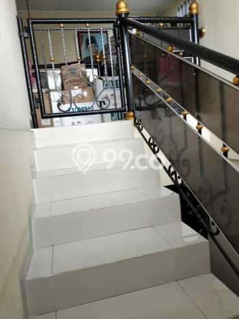 Rumah Modern Minimalis 6 Kamar Siap Huni di Karang Tengah Rumah Modern Minimalis 6 Kamar Siap Huni di Karang Tengah