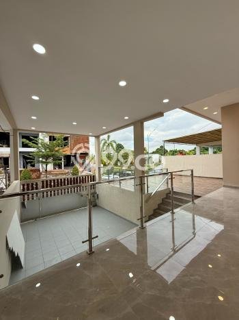 Rumah Strategis area , Batam, Luas 264m2m² LB 400m2m² - HARGA NEGO! Rumah Strategis area , Batam, Luas 264m2m² LB 400m2m² - HARGA NEGO!