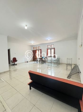 UNIT TERBATAS! Rumah di Batam Centre, 3 KT, LT 200m² LB 180m² UNIT TERBATAS! Rumah di Batam Centre, 3 KT, LT 200m² LB 180m²