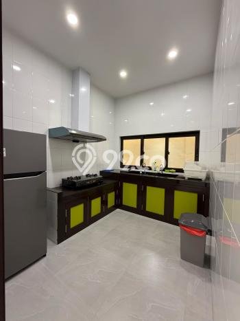 Ready to Use! Luxury House LT 300m2 Desain Elegan di Batam Centre Ready to Use! Luxury House LT 300m2 Desain Elegan di Batam Centre