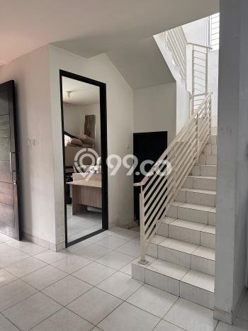Rumah Mewah LB 200m2 Siap Pakai Desain Elegan di Batam Centre, Batam Rumah Mewah LB 200m2 Siap Pakai Desain Elegan di Batam Centre, Batam
