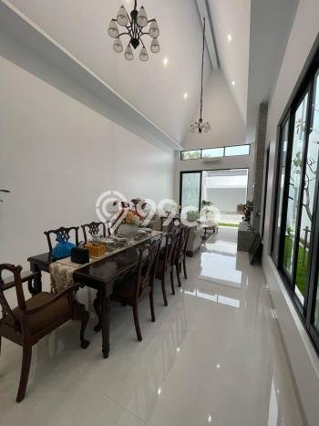 PROMO SPESIAL! Rumah Siap Huni area , Luas 420m2m² Bangunan 650m2m² PROMO SPESIAL! Rumah Siap Huni area , Luas 420m2m² Bangunan 650m2m²