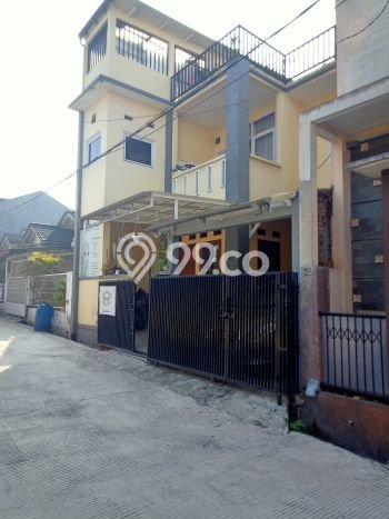Rumah Modern Minimalis 5 Kamar Bisa Langsung Pindah di Cimahi Utara Rumah Modern Minimalis 5 Kamar Bisa Langsung Pindah di Cimahi Utara