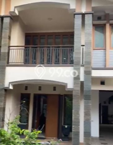 Siap Huni Rumah Mewah 8 Kamar di Bekasi Selatan Dekat ke Mana Pun Siap Huni Rumah Mewah 8 Kamar di Bekasi Selatan Dekat ke Mana Pun
