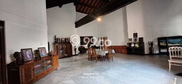 Komersial Bagus Dijual LB 750m2 Lokasi Strategis Bandung Area Cocok untuk Bisnis Komersial Bagus Dijual LB 750m2 Lokasi Strategis Bandung Area Cocok untuk Bisnis