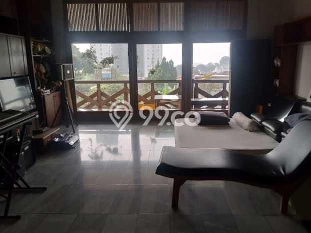 Rumah Luxury Modern Tanpa Renovasi di Setiabudi Bandung Rumah Luxury Modern Tanpa Renovasi di Setiabudi Bandung