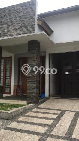 Dijual Hunian Rumah Nyaman 4 Kamar di Bandung Barat, Bandung Dijual Hunian Rumah Nyaman 4 Kamar di Bandung Barat, Bandung