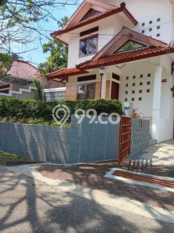 Hunian Cantik Modern Lb 150m2 di Cimahi Utara, Cimahi Hunian Cantik Modern Lb 150m2 di Cimahi Utara, Cimahi