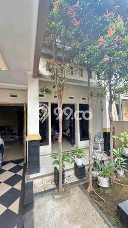 Dijual Rumah 4 Kamar Lokasi Ideal Bagus dan Strategis di Regol Dijual Rumah 4 Kamar Lokasi Ideal Bagus dan Strategis di Regol