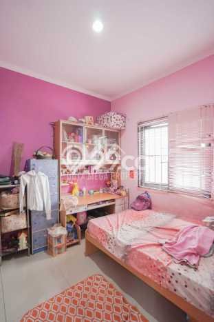 Rumah Strategis Minimalis Lb 140m2 di Pamulang, Tangerang Selatan Rumah Strategis Minimalis Lb 140m2 di Pamulang, Tangerang Selatan