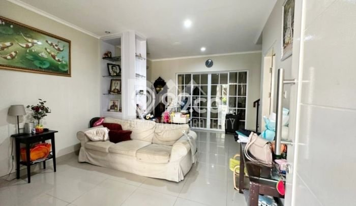 Rumah Minimalis 5 Kamar LT 147m2 di Gading Serpong Rumah Minimalis 5 Kamar LT 147m2 di Gading Serpong