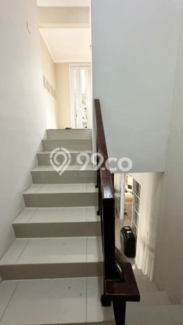Rumah Minimalis 5 Kamar LT 147m2 di Gading Serpong Rumah Minimalis 5 Kamar LT 147m2 di Gading Serpong