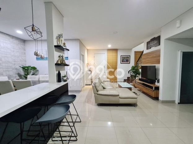 Dijual Rumah Mewah Megah Dengan View Eksklusif di BSD City, Tangerang Dijual Rumah Mewah Megah Dengan View Eksklusif di BSD City, Tangerang