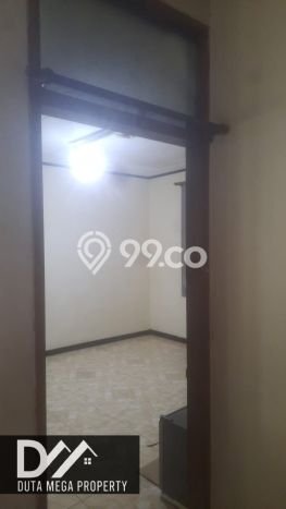 Jual Rumah Favorit Siap Huni LB 300m2 di Ciputat, Tangerang Selatan Jual Rumah Favorit Siap Huni LB 300m2 di Ciputat, Tangerang Selatan