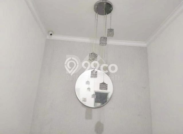 Dijual Rumah Premium dengan Fasilitas Sekitar Komplit di Cipondoh, Tangerang Dijual Rumah Premium dengan Fasilitas Sekitar Komplit di Cipondoh, Tangerang