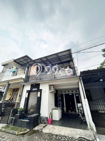 Rumah Luas Asri 3 KT Siap Huni di Graha Raya Tangerang Rumah Luas Asri 3 KT Siap Huni di Graha Raya Tangerang