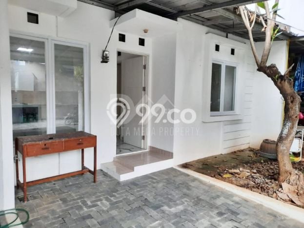 For Sale Hunian Rumah Nyaman 2 Kamar di Graha Raya, Tangerang For Sale Hunian Rumah Nyaman 2 Kamar di Graha Raya, Tangerang
