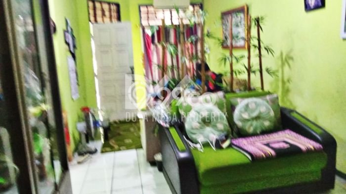 Jual Rumah Eksklusif 2 KT di Graha Raya, Tangerang Jual Rumah Eksklusif 2 KT di Graha Raya, Tangerang