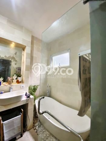 For Sale Hunian Rumah Terawat 4 Kamar di Graha Raya, Tangerang Selatan For Sale Hunian Rumah Terawat 4 Kamar di Graha Raya, Tangerang Selatan