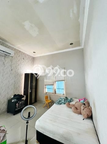 Hunian Elit LB 350m2 Siap Huni Desain Elegan di Rempoa, Tangerang Hunian Elit LB 350m2 Siap Huni Desain Elegan di Rempoa, Tangerang