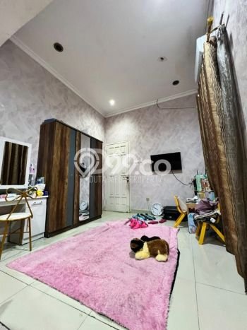 Hunian Elit LB 350m2 Siap Huni Desain Elegan di Rempoa, Tangerang Hunian Elit LB 350m2 Siap Huni Desain Elegan di Rempoa, Tangerang