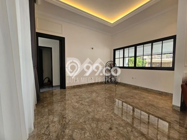 Hunian Elit LB 365m2 Siap Pakai Desain Elegan di Sektor 9-Bintaro, Tangerang Selatan Hunian Elit LB 365m2 Siap Pakai Desain Elegan di Sektor 9-Bintaro, Tangerang Selatan