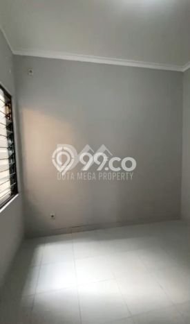 Rumah Luas Asri 3 KT Siap Huni di Sektor 7-Bintaro Tangerang Selatan Rumah Luas Asri 3 KT Siap Huni di Sektor 7-Bintaro Tangerang Selatan