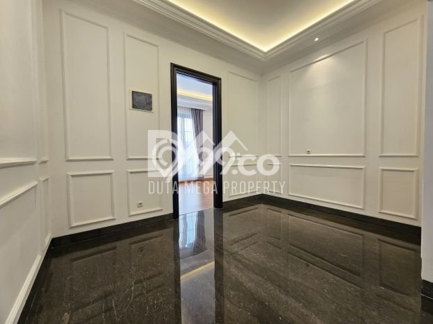 Ready to Use! Luxury House LT 255m2 Desain Modern di Bintaro Ready to Use! Luxury House LT 255m2 Desain Modern di Bintaro