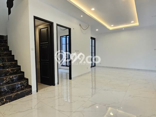 Ready to Use! Luxury House LT 120m2 Desain Modern di Sektor 9-Bintaro Ready to Use! Luxury House LT 120m2 Desain Modern di Sektor 9-Bintaro
