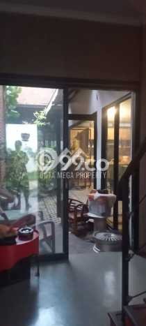 Rumah Strategis Minimalis Lb 140m2 di Pamulang, Tangerang Selatan Rumah Strategis Minimalis Lb 140m2 di Pamulang, Tangerang Selatan