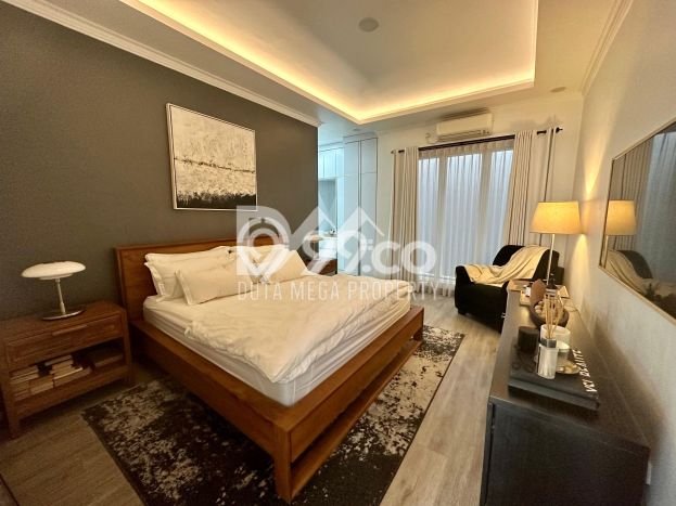 Rumah Minimalis 3 KT LT 120m2 di Graha Raya Rumah Minimalis 3 KT LT 120m2 di Graha Raya