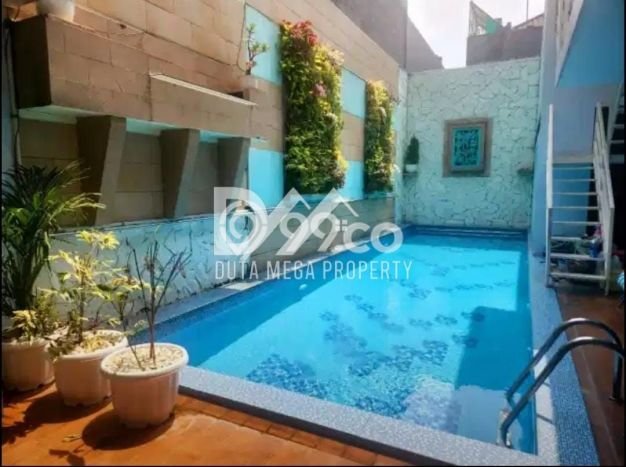 Rumah Luxury Modern Siap Huni di Bintaro Tangerang Selatan Rumah Luxury Modern Siap Huni di Bintaro Tangerang Selatan
