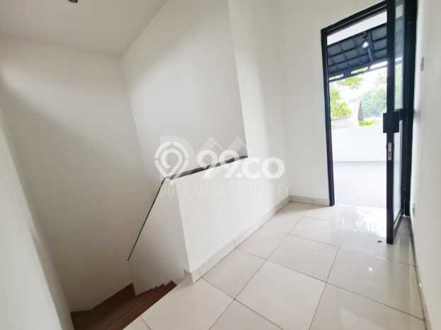 Dijual Hunian Rumah Nyaman 3 KT di Graha Raya, Tangerang Selatan Dijual Hunian Rumah Nyaman 3 KT di Graha Raya, Tangerang Selatan