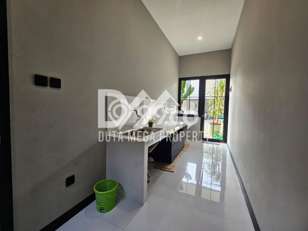 Rumah Elit Modern Tanpa Renovasi di BSD Delatinos Tangerang Rumah Elit Modern Tanpa Renovasi di BSD Delatinos Tangerang