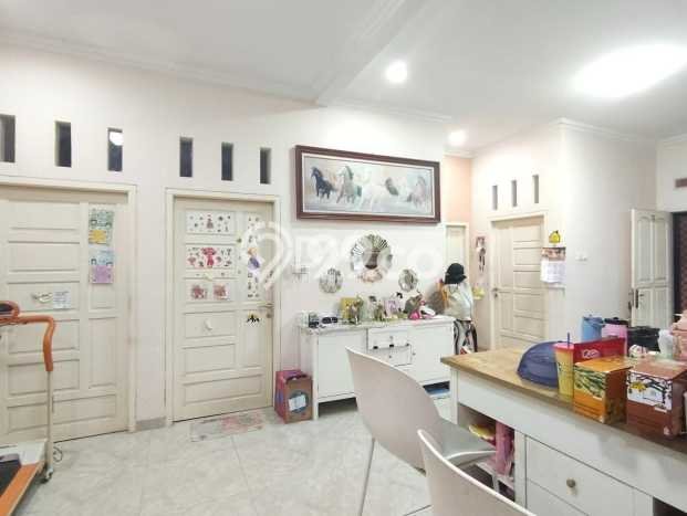 Dijual Rumah Modern 3 KT di Graha Raya Bintaro, Tangerang Selatan Dijual Rumah Modern 3 KT di Graha Raya Bintaro, Tangerang Selatan